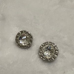 Karl lagerfeld clip earrings